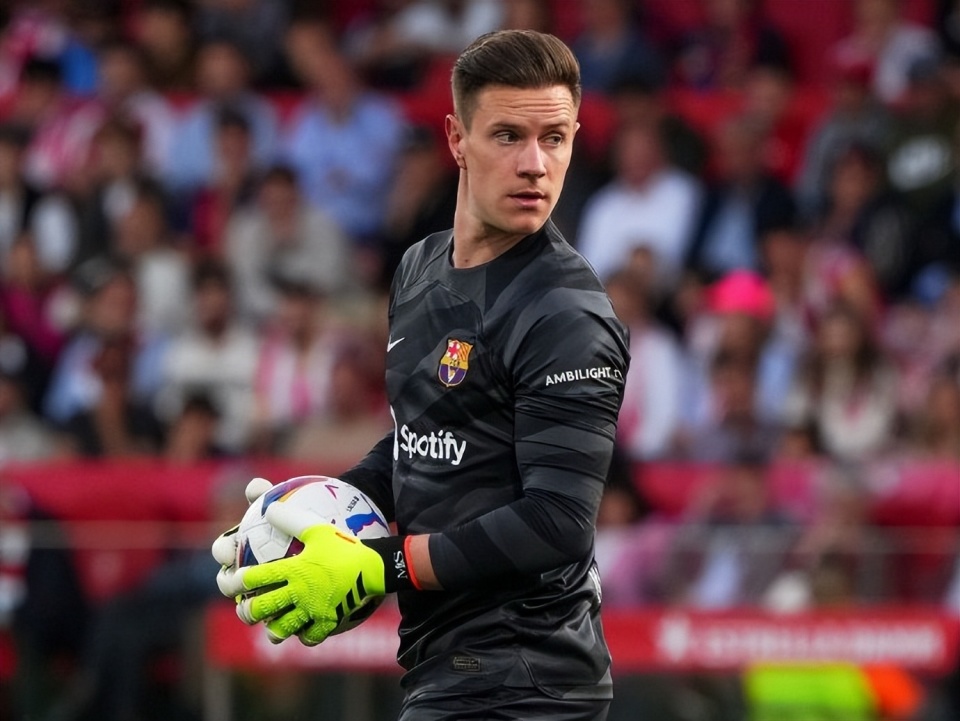 欧冠联赛, voAA, 一位替补门