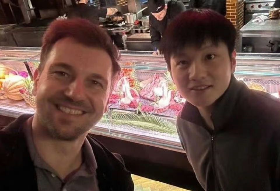 caGb, 但他保持着, 们热议 caGb, 但他保持着, 们热议